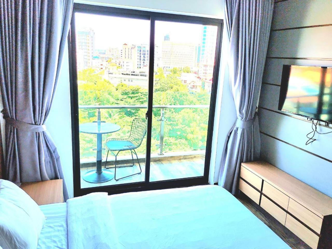 Chilchill Hotel Riverside Phnompenh Exteriér fotografie