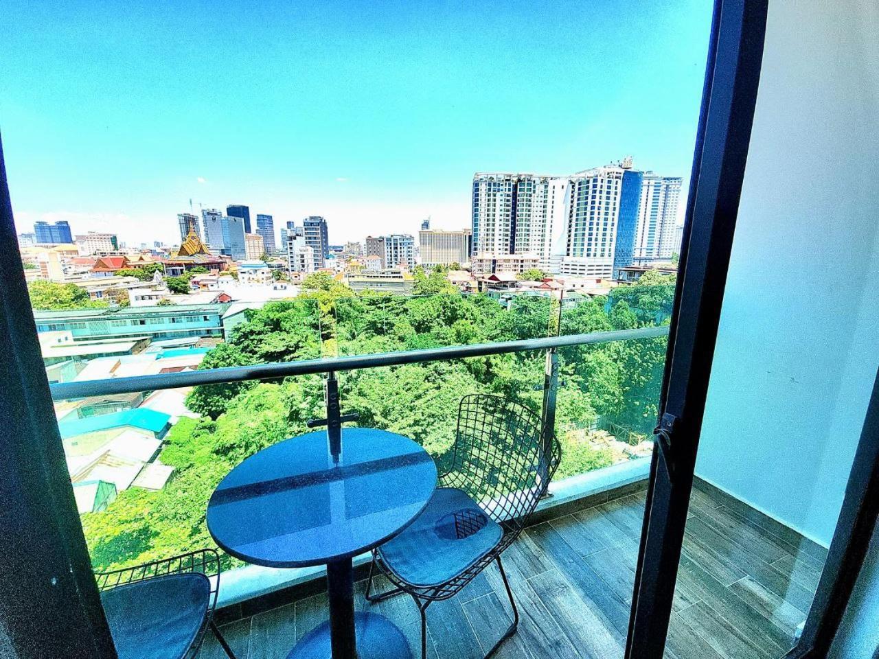 Chilchill Hotel Riverside Phnompenh Exteriér fotografie